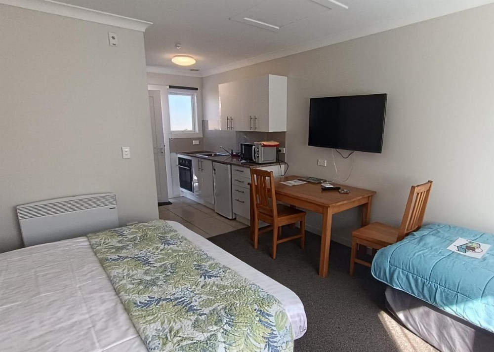 Bayfield Motel and Apartment Image 12